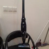 جارو شارژی بوش سری ۶ با کارتن و باتری نو