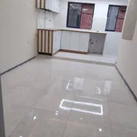 واحد بالا راه جدا ۶۰ متری حمیدیان املاک سران