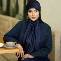روسری کریستال|لباس|قم, بنیاد|دیوار