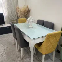 میزناهار خوری ۶ نفره