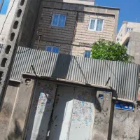 خانه حیاط دار 105 متری