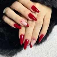 کاشت ناخن و لمینت کاملا رایگان برای نمونه کارم