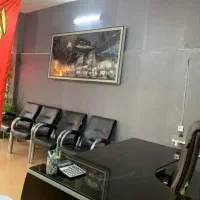 مشاور فروش خانم