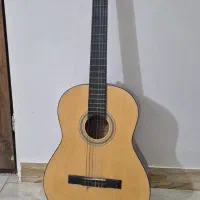 گیتار والنسا در حد نو|گیتار، بیس، امپلیفایر|ارومیه, |دیوار