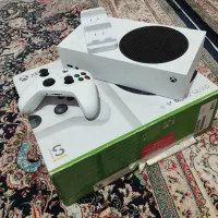 فروش یک دستگاه ایکس باکس سریS در حد آک