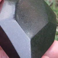 شهابسنگ کربنادو|کلکسیون اشیاء عتیقه|ری, علایین|دیوار