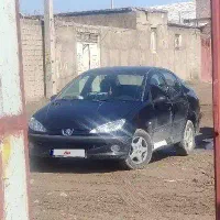 206 صندوق دار