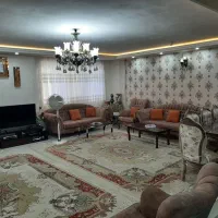 تک واحدی عظیمیان