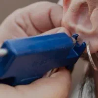 سوراخ کردن گوش وبینی