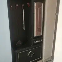 جای کفشی وجای اویز لباس