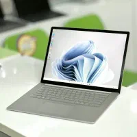 سرفیس لپتاپ ۳