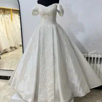 لباس عروس و اکسسوری های عروسی|لباس|رباط‌کریم, رباط‌کریم|دیوار