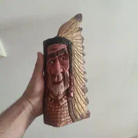 مجسمه چوبی سرخپوست|مجسمه، تندیس، ماکت|تهران, سازمان برنامه شمالی|دیوار