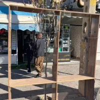 ویترین مغازه  چهار طبقه ام دی اف