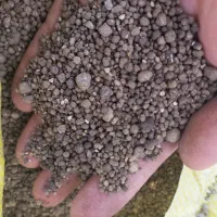 فروش انواع کود شیمایی و تقویتی پودری و مایع .|خدمات باغبانی و درختکاری|کاکاوند, |دیوار