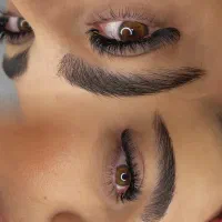 مدل طبیعی میکروبلیدینگ ابرو با مواد فی|خدمات آرایشگری و زیبایی|قم, سالاریه|دیوار