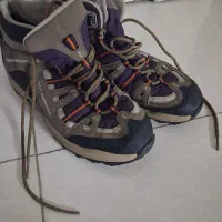 کتانی سایز ۳۹