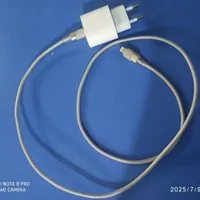 شارژر آیفون اورجینال 35وات در حد نو