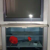 تلویزیون سونی آنالوگ۲۹ اینچ همراه میز تلویزیون