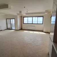 آپارتمان دو طرف نور ۱۲۰ متر خیابان گلستان