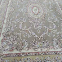 دوعدد فرش 12متری جنس نخی گلبرجسته