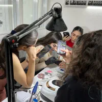 آموزش فوق تخصصی ناخن«یکبار برای همیشه»