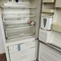 یخچال فریزر جادار وکاملا سالم ضد برفک و خونه روشنه|یخچال و فریزر|گنبد کاووس, |دیوار