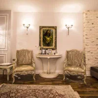 ۸۰ متر آپارتمان با ۶۰ متر حیاط اختصاصی