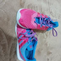 ۶جفت کفش اسپورت|کیف، کفش، کمربند|یاسوج, |دیوار