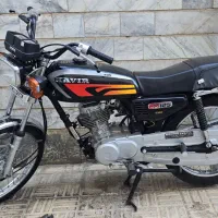 موتور هندا 125cc کاربرات مدارک و بیمه تکمیل