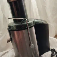 آبمیوه گیری مخزن دار