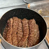 صندوق دار خانم