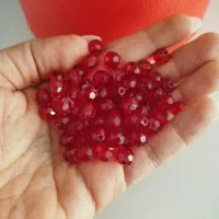 فروش انواع مهره ،مروارید و کریستال های پلیمری سبک|لوازم خیاطی و بافتنی|شیراز, رکنآباد|دیوار