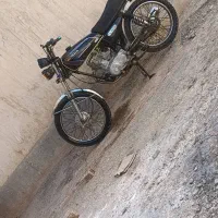 موتور  هندا|موتورسیکلت|موگوئی, |دیوار