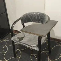 صندلی دسته دار کلاس و آزمون. چپ دست