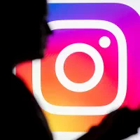 یک نفر نیروی مسلط به اینستاگرام