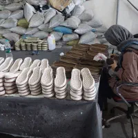 به چند نیروی خانوم  بسته بندی زیره کفش نیازمندیم