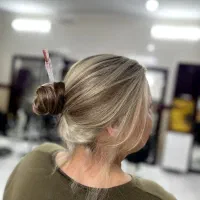 خدمات رنگ و لایت|خدمات آرایشگری و زیبایی|ابهر, |دیوار