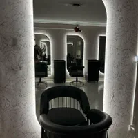 اجاره در سالن زیبایی بانوان (لاین)|خدمات آرایشگری و زیبایی|اصفهان, جلفا|دیوار