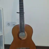 گیتار یاماها c40