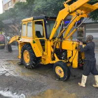 بیل بکهو ام اف انگلیسی|خودرو سنگین|اصفهان, قائمیه|دیوار