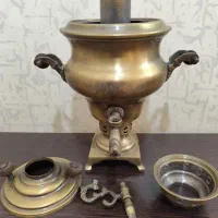 سماور زغالی برنجی یک لیتری همراه با سرویس|کلکسیون اشیاء عتیقه|تهران, نارمک|دیوار