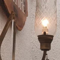 چراغ دیواری برنجی