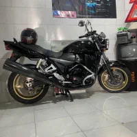 سوزوکی ۱۴۰۰ gsx -Z تک برگ گمرک خاص و کمیاب