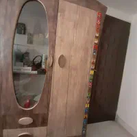 کمد  رگال لباس ،۳طبقه ویترینی ،۴ کشو دراور