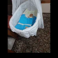 گهواره|تخت و صندلی بچه|رشت, پل تالشان|دیوار