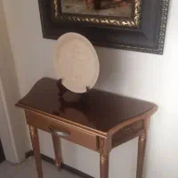 میز کنارسالنی