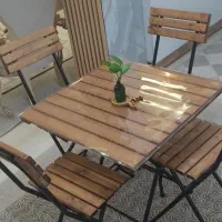 میز و صندلی