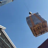 جرثقیل هفت تن  ۲۱ متر ارتفاع .گلبهار چناران وحومه.|خدمات حمل و نقل|گلبهار, نوبهار|دیوار