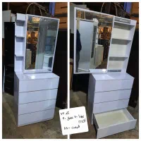 تعدادی کمد لباسی میز آرایشی  کمد و بوفه درآور